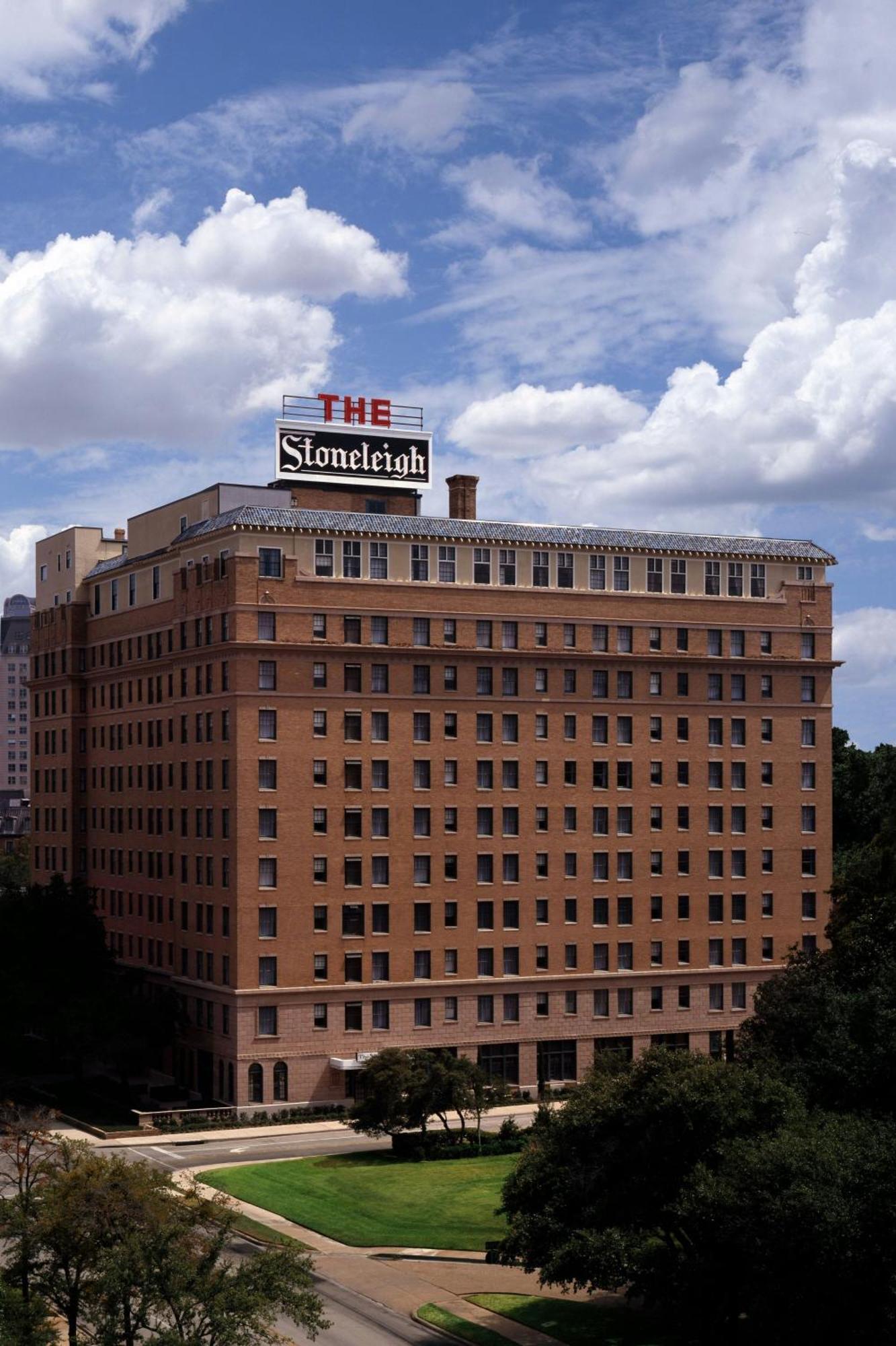 Отель Le Meridien Dallas, The Stoneleigh Экстерьер фото